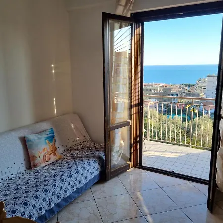 Via Pasquale Testa Formia Extérieur photo
