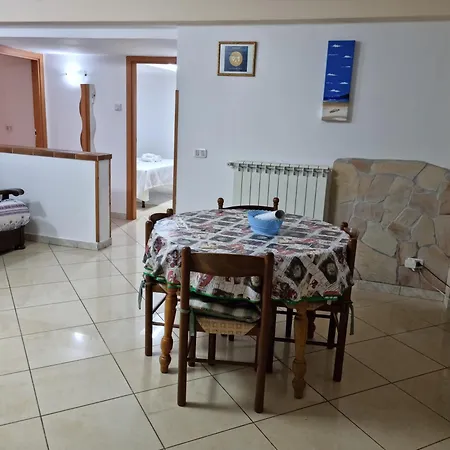 Via Pasquale Testa Formia Extérieur photo