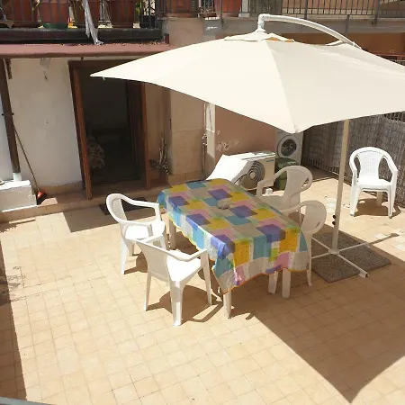 Via Pasquale Testa Formia Extérieur photo