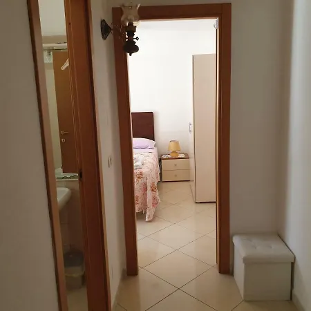 Via Pasquale Testa Formia Extérieur photo