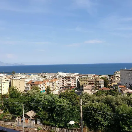 Via Pasquale Testa Formia Extérieur photo